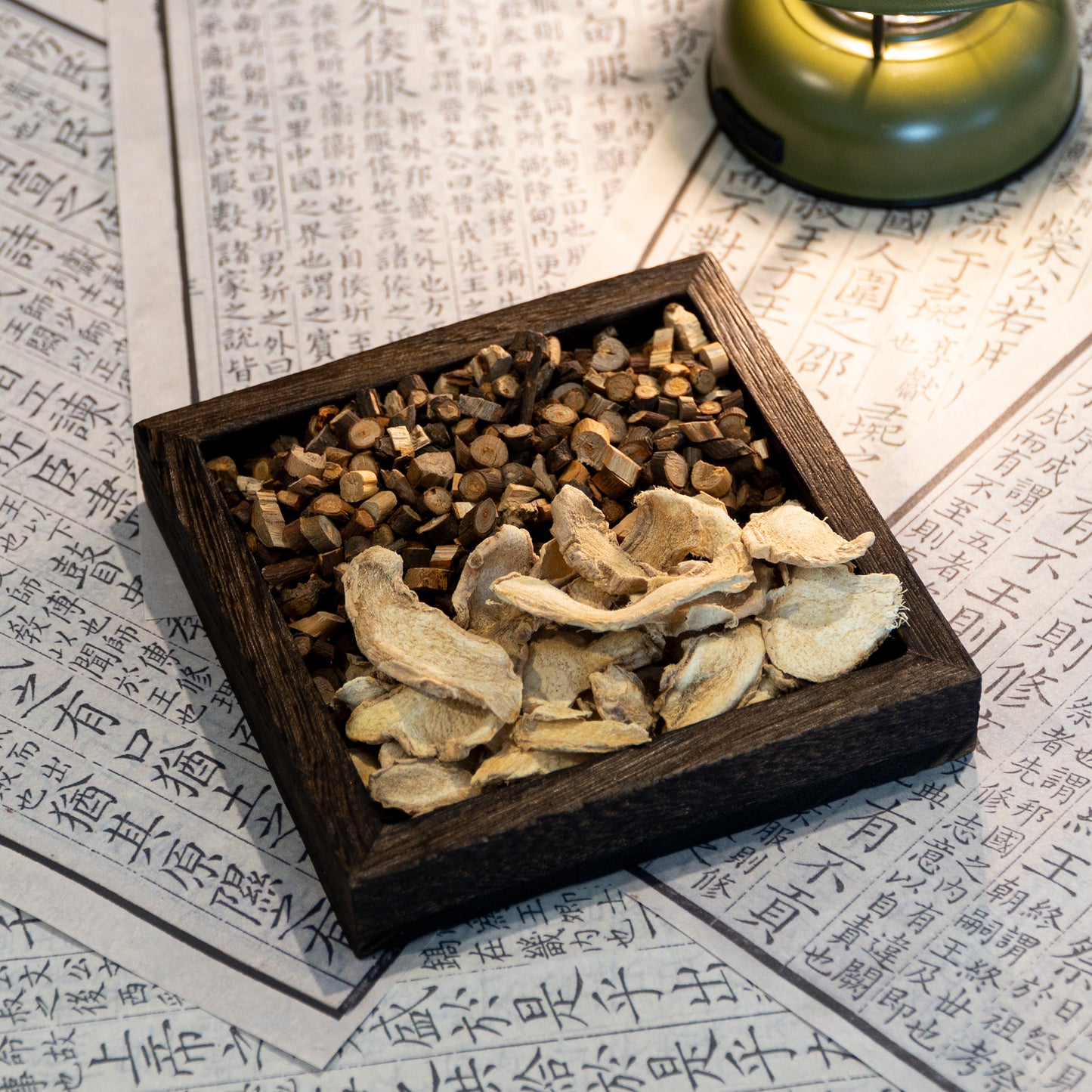 Chinese herbs traditional medicine Dried Ginger and cinnamon twig